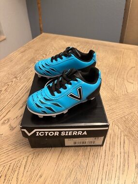 Victor Sierra Youth Soccer Cleats Blue Black Size 8T Kids New
